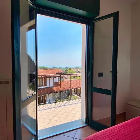 Ξενοδοχείο με διαμερίσματα Bellavista 2*