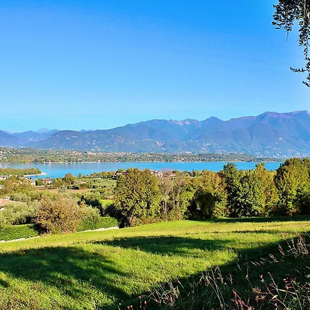 Ξενοδοχείο με διαμερίσματα Bellavista Manerba del Garda